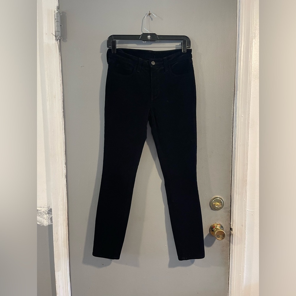 L'AGENCE‎ Black Skinny Corduroy Pant 27
